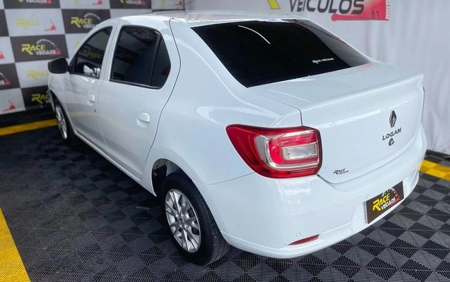 imagem-https://www.socarrao.com.br/sc-vehicle-images-prod/3096586/1789522279868-8360995_6_B_fe1201a74d.jpeg