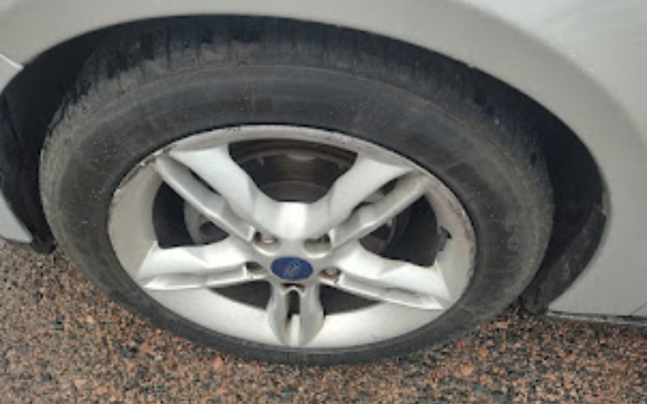 imagem-https://www.socarrao.com.br/sc-vehicle-images-prod/3096713/1786208482545-SU1HXzIwMjYwODA3XzE1MjExMTI2MV9IRFIuanBn.jpg