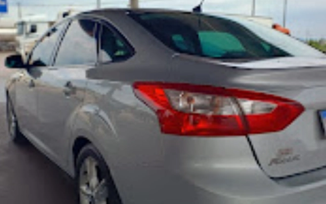 imagem-https://www.socarrao.com.br/sc-vehicle-images-prod/3096713/1786213559648-SU1HLTIwMjYwODA3LVdBMDM1MS5qcGc.jpg