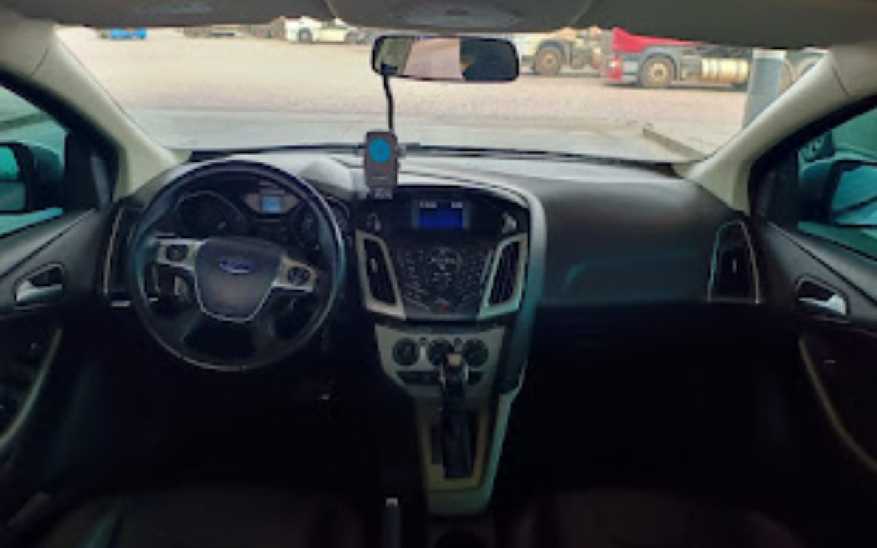 imagem-https://www.socarrao.com.br/sc-vehicle-images-prod/3096713/1786213560427-SU1HLTIwMjYwODA4LVdBMDM0My5qcGc.jpg