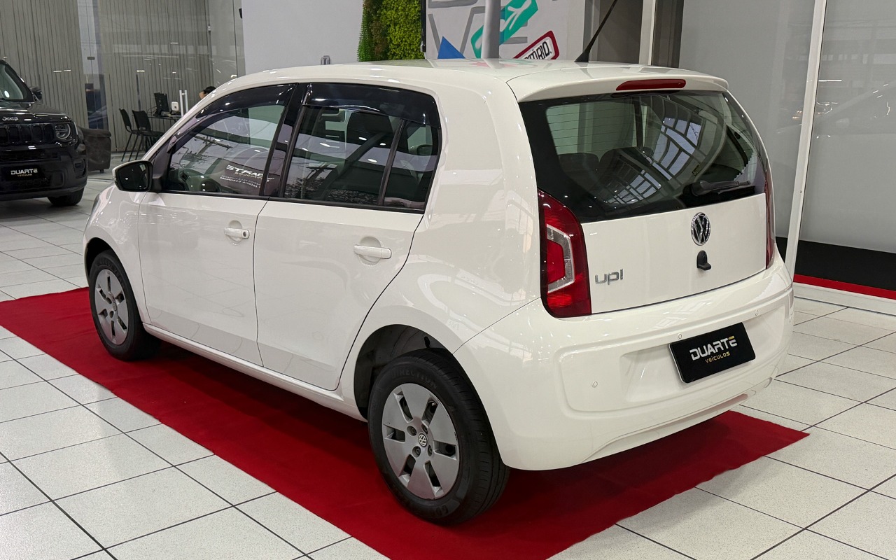 imagem-https://www.socarrao.com.br/sc-vehicle-images-prod/3097972/1786152342127-MDA1LmpwZw.jpg