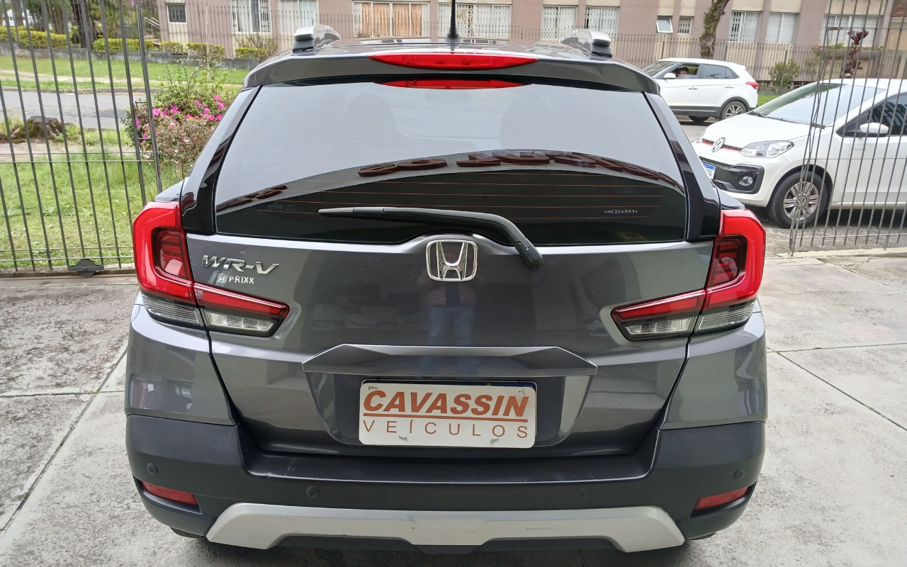 imagem-https://www.socarrao.com.br/sc-vehicle-images-prod/3104964/1786191587806-MTc4NjE5MDQ2MDQ5NTI2ODgxNzg0MzEyOTEzMTcxOTIuanBn.jpg