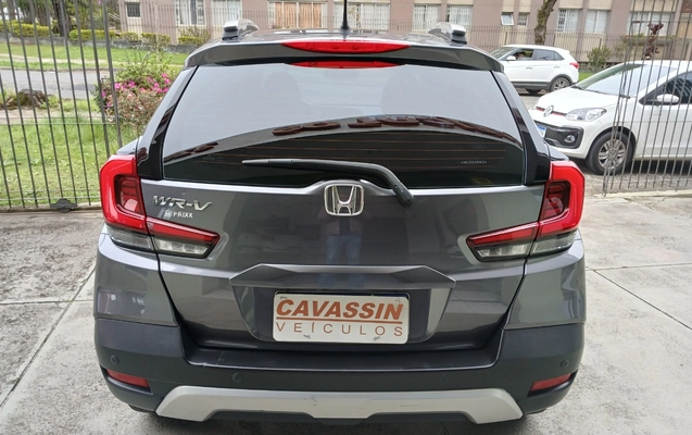 imagem-https://www.socarrao.com.br/sc-vehicle-images-prod/3104964/1786191587806-MTc4NjE5MDQ2MDQ5NTI2ODgxNzg0MzEyOTEzMTcxOTIuanBn.jpg