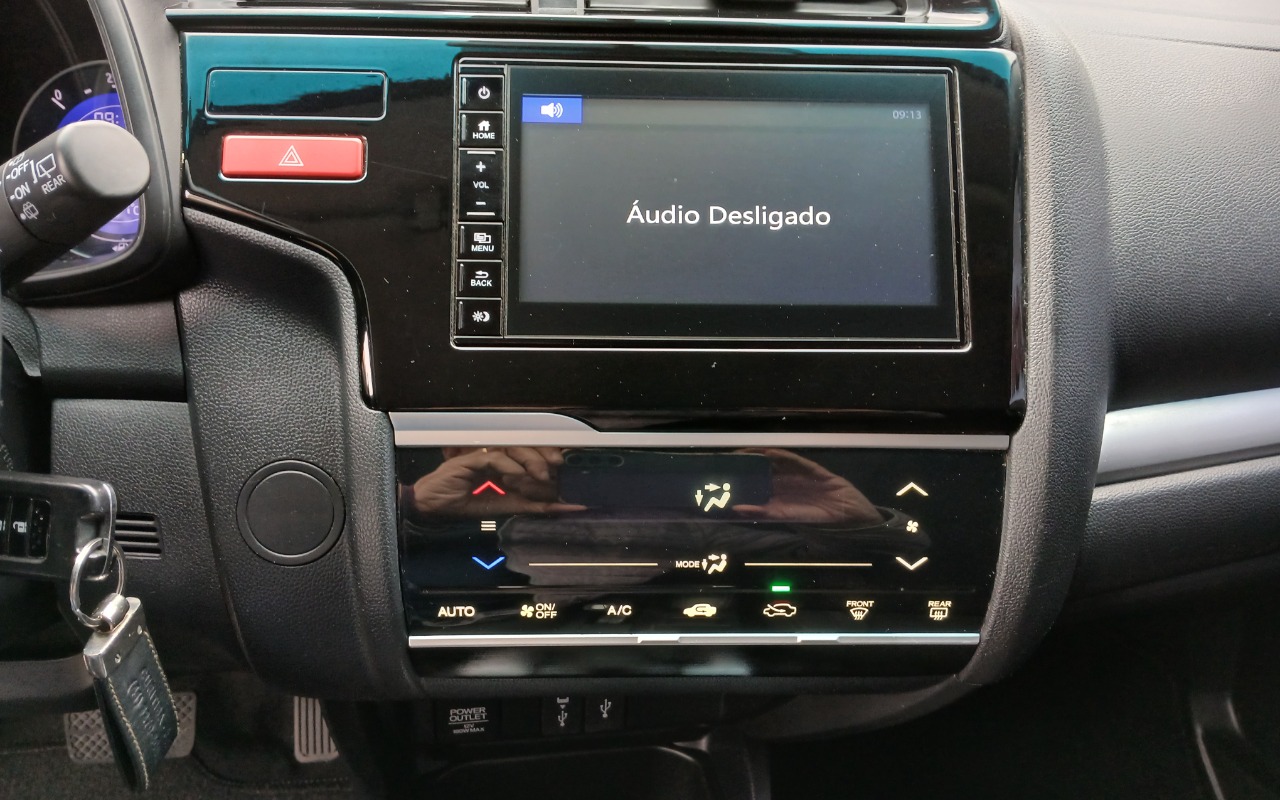 imagem-https://www.socarrao.com.br/sc-vehicle-images-prod/3104964/1786191588221-MTc4NjE5MTIwNzM4NzIwMzQwMzkzNTQ3OTQ0NDYxMTAuanBn.jpg