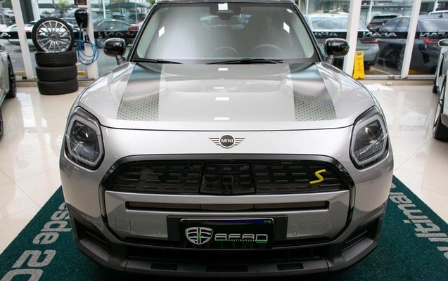 imagem-https://www.socarrao.com.br/sc-vehicle-images-prod/3105000/1788354512557-8361203_0_B_2d09867db8.jpeg