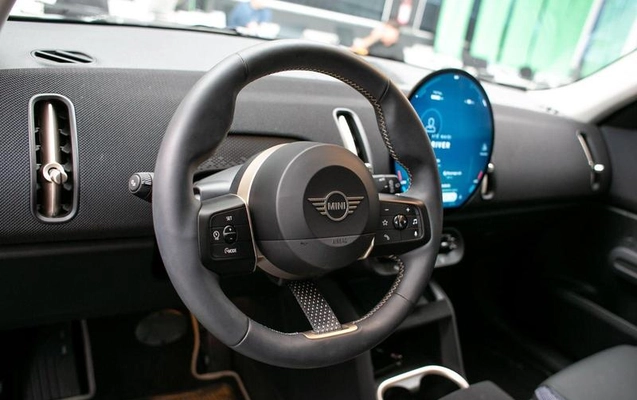 imagem-https://www.socarrao.com.br/sc-vehicle-images-prod/3105000/1788354512568-8361203_7_B_bd4d197936.jpeg