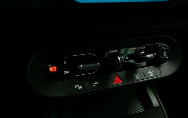 imagem-https://www.socarrao.com.br/sc-vehicle-images-prod/3105000/1788354512575-8361203_12_B_3f7ec37589.jpeg