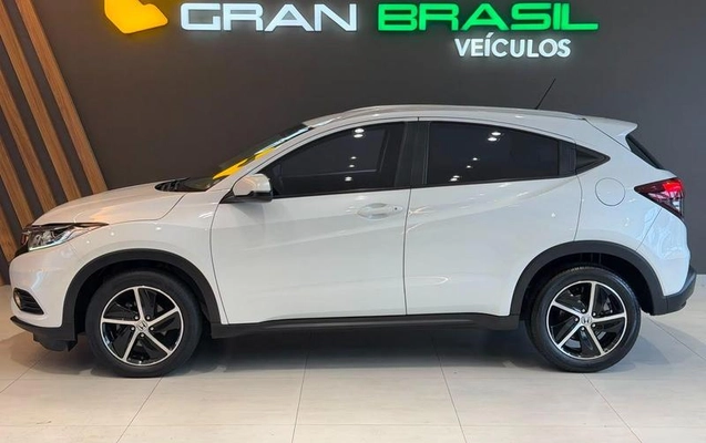 imagem-https://www.socarrao.com.br/sc-vehicle-images-prod/3105039/1788956208450-8361243_9_B_19d3c1e6cf.jpeg