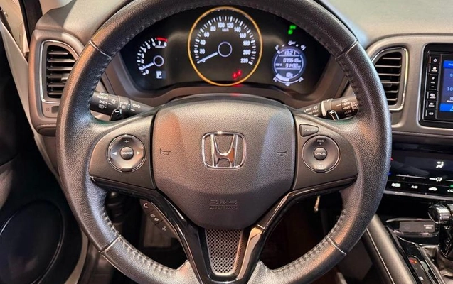 imagem-https://www.socarrao.com.br/sc-vehicle-images-prod/3105039/1788956208475-8361243_21_B_55797eea8b.jpeg