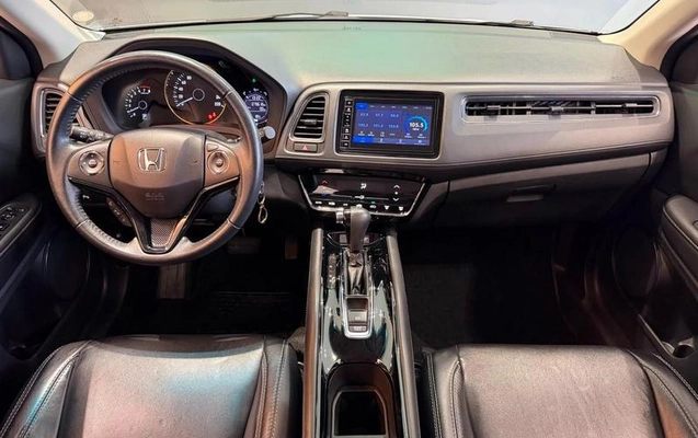 imagem-https://www.socarrao.com.br/sc-vehicle-images-prod/3105039/1788956208542-8361243_11_B_747745701d.jpeg
