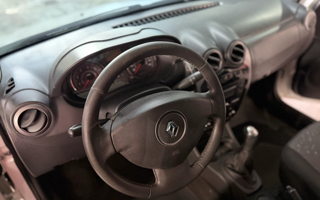 imagem-https://www.socarrao.com.br/sc-vehicle-images-prod/3105062/1786193842289-45553916-e233-42ba-a87e-d731952b283b.jpg