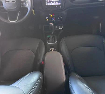 imagem-https://www.socarrao.com.br/sc-vehicle-images-prod/3105132/1786195266484-8355821_14_B_a2d1b09d82.jpeg