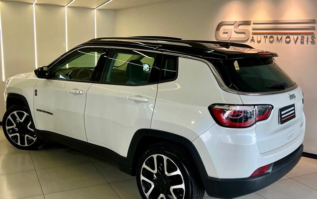 imagem-https://www.socarrao.com.br/sc-vehicle-images-prod/3105133/1789588201788-gb-427cd03.jpeg