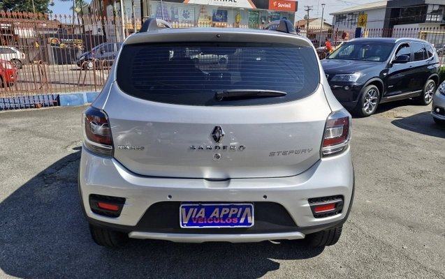 imagem-https://www.socarrao.com.br/sc-vehicle-images-prod/3105139/1788529894682-DcYDKCOZ1LuWGl7p7kxooCfR301Ubv2s.jpg
