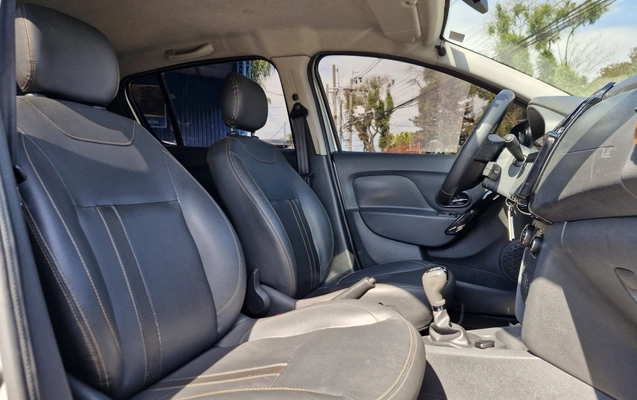 imagem-https://www.socarrao.com.br/sc-vehicle-images-prod/3105139/1788529894697-059DTriridPnvYFMrer9nLwKJGsqLndj.jpg