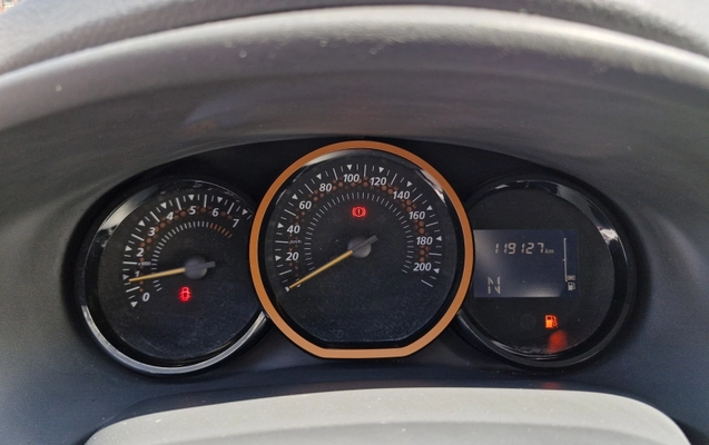 imagem-https://www.socarrao.com.br/sc-vehicle-images-prod/3105139/1788529894706-vnlXmjUt2z2CiLJNUdnq8THviSnoqNVd.jpg