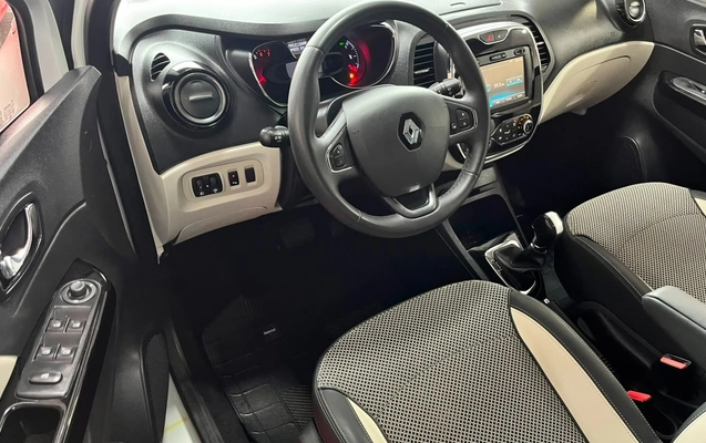 imagem-https://www.socarrao.com.br/sc-vehicle-images-prod/3105175/1786195942904-V2hhdHNBcHAgSW1hZ2UgMjAyNi0wOC0wNiBhdCAwOS4zNi41My5qcGVn.jpeg