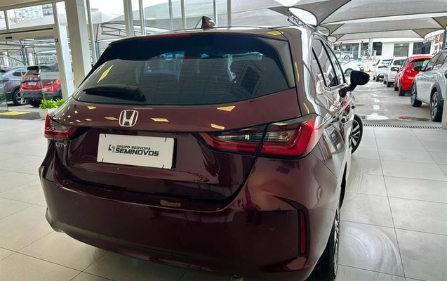 imagem-https://www.socarrao.com.br/sc-vehicle-images-prod/3105178/1786196242156-8361489_3_B_e597fde889.jpeg