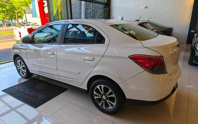 imagem-https://www.socarrao.com.br/sc-vehicle-images-prod/3105190/1788379681567-8349779_6_B_3d257e83ae.jpeg