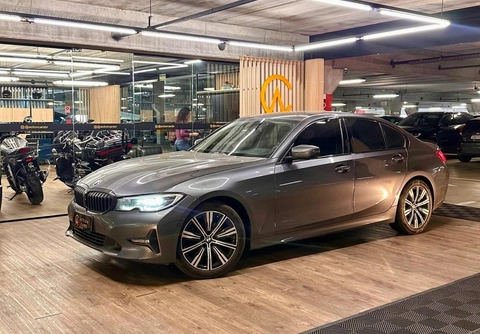 Bmw 320i 2022 Cinza — foto 1 de 3