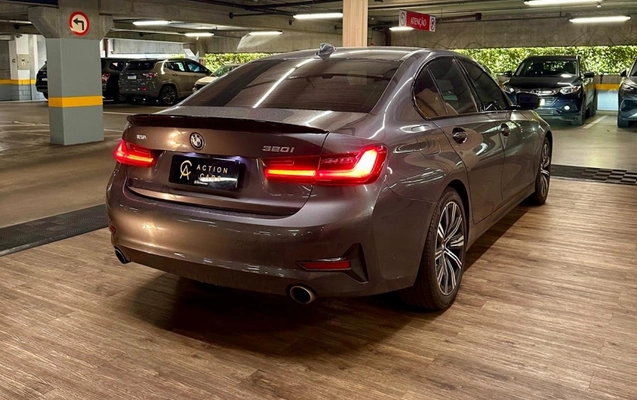 imagem-https://www.socarrao.com.br/sc-vehicle-images-prod/3105229/1788959256796-wHNYMd5j7Th7QtR9PgsEnxbA7UDzdTnk.jpg
