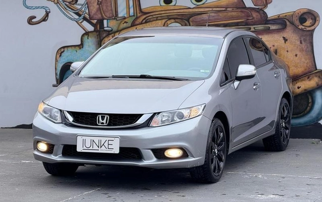 imagem-https://www.socarrao.com.br/sc-vehicle-images-prod/3105240/1788468840173-8361582_1_B_f9c9440c66.jpeg