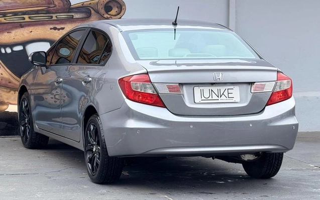 imagem-https://www.socarrao.com.br/sc-vehicle-images-prod/3105240/1788468840204-8361582_4_B_d8b9a23dba.jpeg