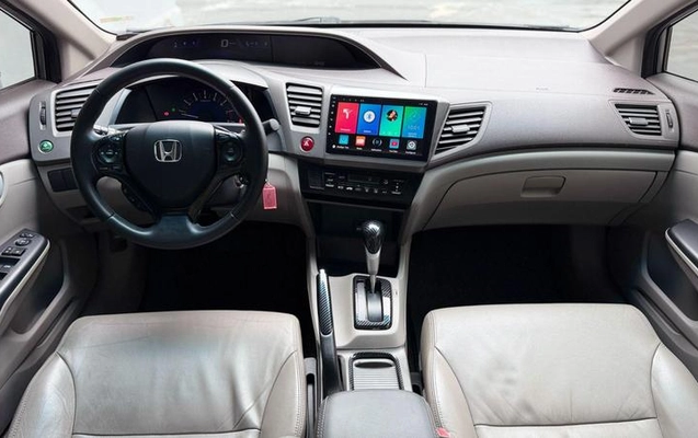 imagem-https://www.socarrao.com.br/sc-vehicle-images-prod/3105240/1788468840210-8361582_13_B_799115ae6f.jpeg
