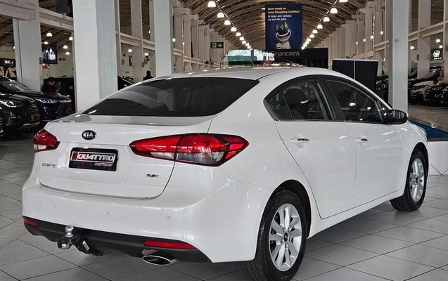 imagem-https://www.socarrao.com.br/sc-vehicle-images-prod/3105273/1787583596067-8360052_26_B_49e746fe89.jpeg