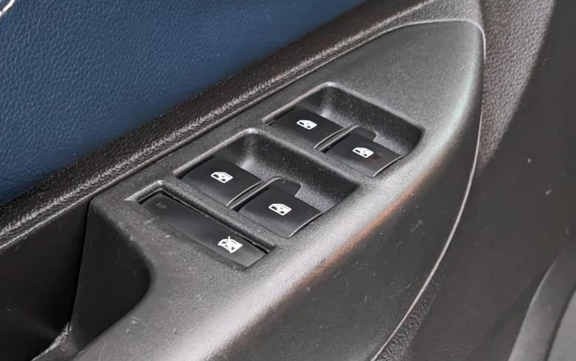 imagem-https://www.socarrao.com.br/sc-vehicle-images-prod/3105276/1786197935676-7927194_1_B_bf69f3efdd.jpeg