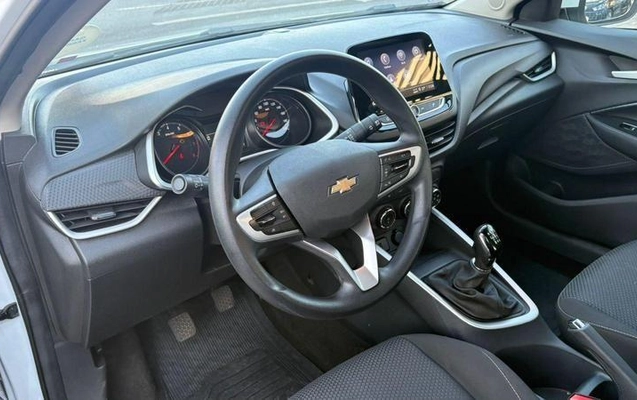 imagem-https://www.socarrao.com.br/sc-vehicle-images-prod/3105277/1786197936997-7978107_1_B_f6d197a4ad.jpeg