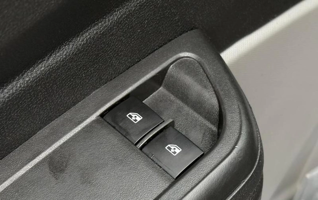 imagem-https://www.socarrao.com.br/sc-vehicle-images-prod/3105278/1786197939146-7989385_0_B_e14fa3d105.jpeg