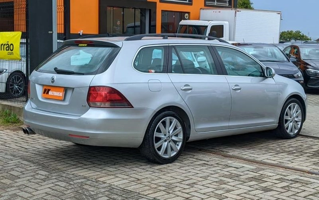 imagem-https://www.socarrao.com.br/sc-vehicle-images-prod/3105280/1786197941266-8030102_14_B_8a758a06d0.jpeg