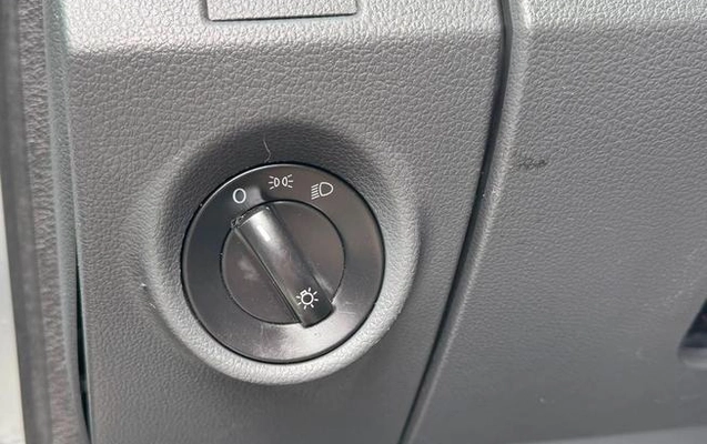 imagem-https://www.socarrao.com.br/sc-vehicle-images-prod/3105298/1786198069633-6889146_9_B_888fff3883.jpeg