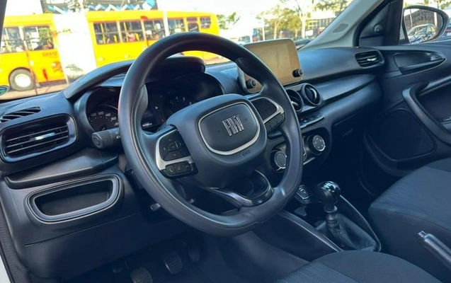 imagem-https://www.socarrao.com.br/sc-vehicle-images-prod/3105302/1786198258741-7462625_8_B_4526f8a0ad.jpeg