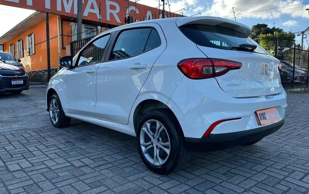 imagem-https://www.socarrao.com.br/sc-vehicle-images-prod/3105302/1786198258751-7462625_16_B_d11ba796e3.jpeg