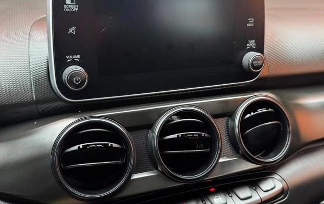 imagem-https://www.socarrao.com.br/sc-vehicle-images-prod/3105306/1786198331297-8183308_5_B_31121185b1.jpeg