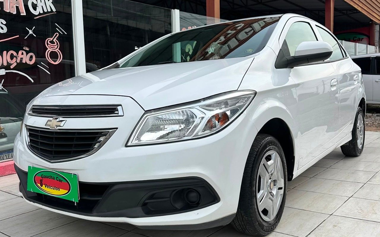 Chevrolet Onix 2014 Branco — foto 1 de 3