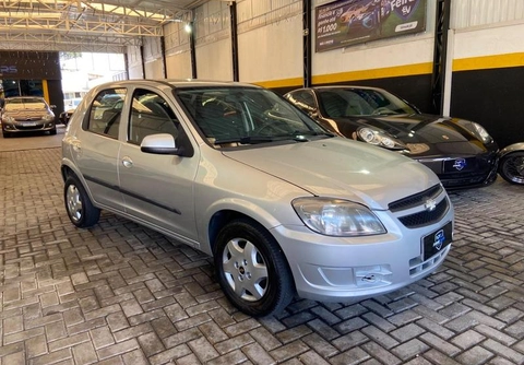 Chevrolet Celta 2013 Prata — foto 1 de 3