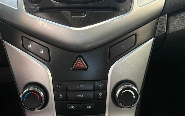 imagem-https://www.socarrao.com.br/sc-vehicle-images-prod/3105344/1786199146661-8031669_1_B_08c05659b1.jpeg