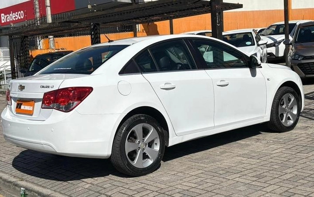 imagem-https://www.socarrao.com.br/sc-vehicle-images-prod/3105344/1786199146669-8031669_0_B_4ce96e422a.jpeg