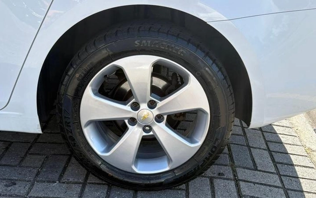 imagem-https://www.socarrao.com.br/sc-vehicle-images-prod/3105344/1786199146671-8031669_0_B_791413c868.jpeg