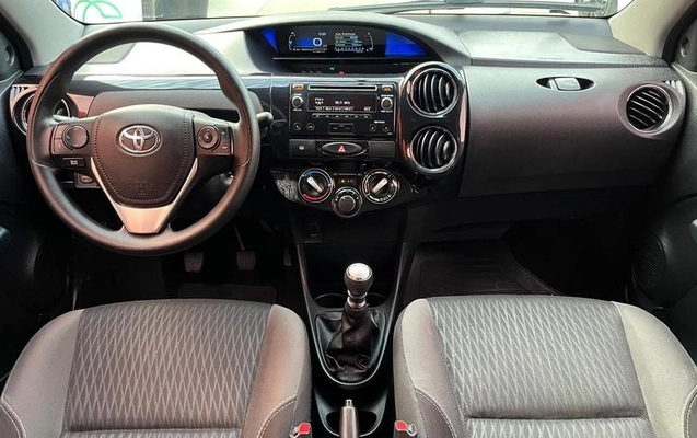 imagem-https://www.socarrao.com.br/sc-vehicle-images-prod/3105349/1786199240103-8093367_10_B_bcf98215e6.jpeg