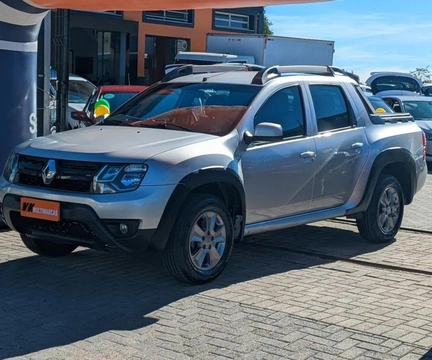 Renault Duster Oroch 2016 Prata — foto 1 de 3