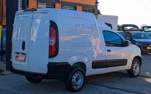 imagem-https://www.socarrao.com.br/sc-vehicle-images-prod/3105363/1786199503486-8079606_2_B_f069f9a7f0.jpeg