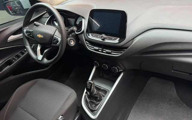 imagem-https://www.socarrao.com.br/sc-vehicle-images-prod/3105365/1786199566602-8172420_7_B_d964bb61f1.jpeg