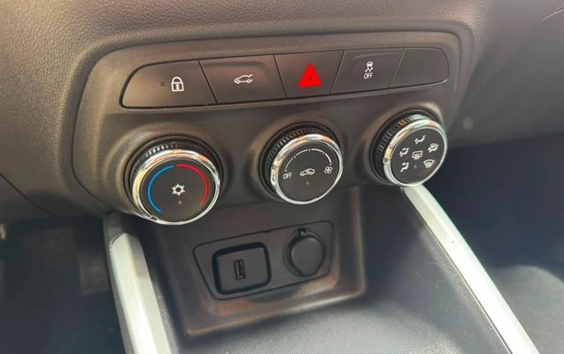 imagem-https://www.socarrao.com.br/sc-vehicle-images-prod/3105365/1786199566607-8172420_1_B_3e41377804.jpeg