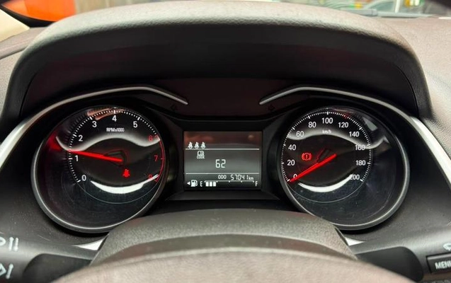 imagem-https://www.socarrao.com.br/sc-vehicle-images-prod/3105365/1786199566613-8172420_0_B_261cd74582.jpeg