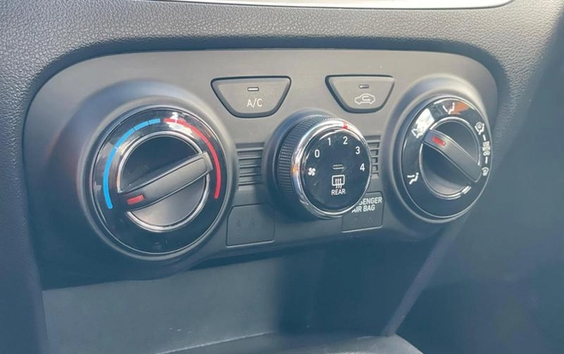 imagem-https://www.socarrao.com.br/sc-vehicle-images-prod/3105367/1786199609683-7359884_6_B_c323902080.jpeg