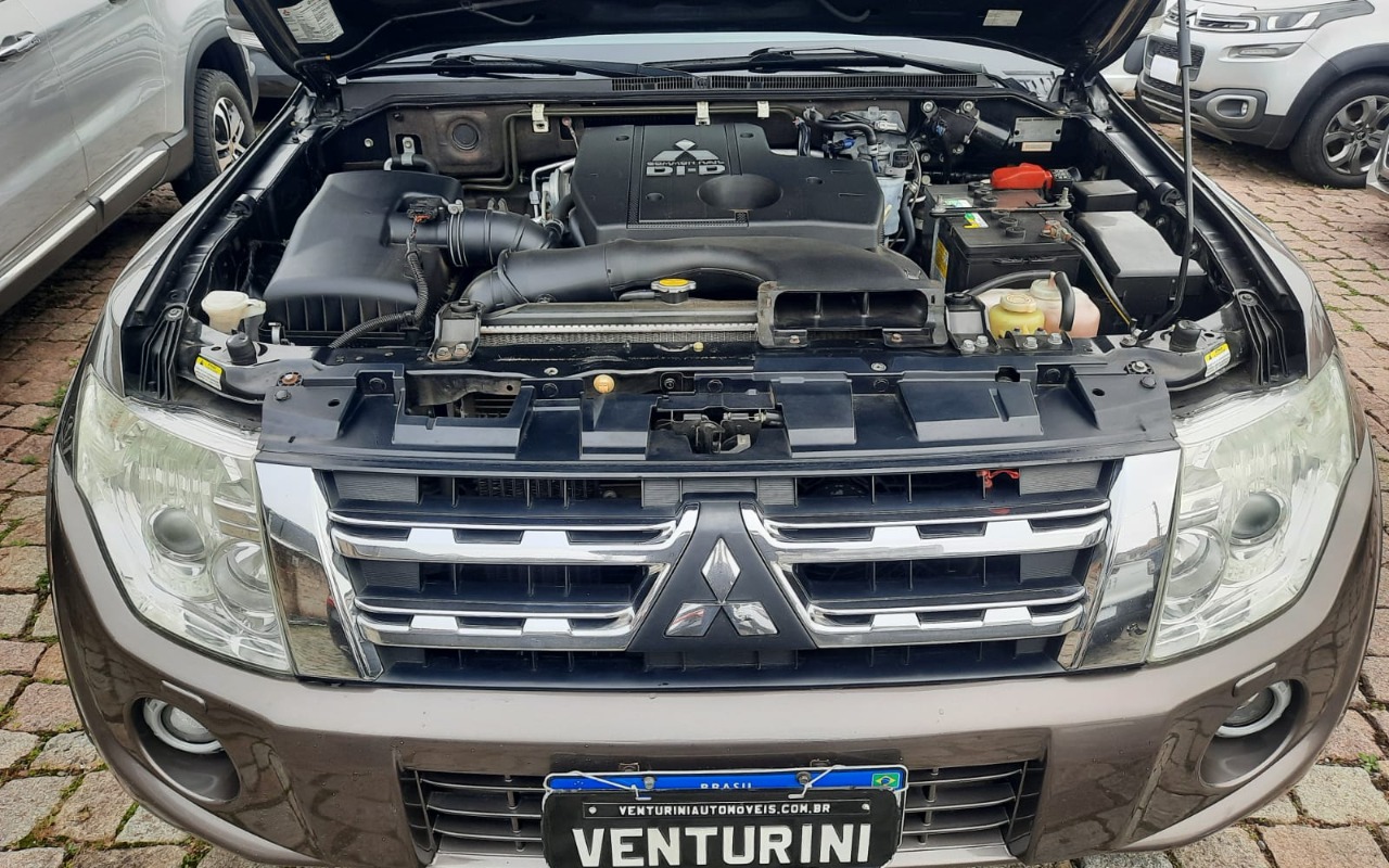 imagem-https://www.socarrao.com.br/sc-vehicle-images-prod/3105368/1786199656003-V2hhdHNBcHAgSW1hZ2UgMjAyNi0wOC0wOCBhdCAxMC4xNS4wMCAoMSkuanBlZw.jpeg